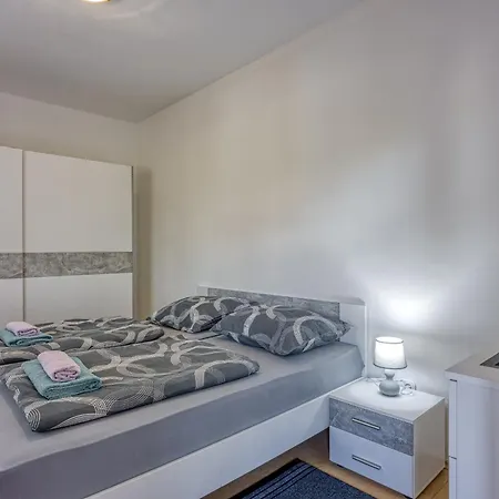 Manuela 3* Nova Vas (Porec)