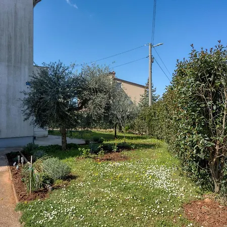 Manuela Nova Vas (Porec)