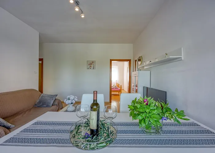 Manuela Nova Vas (Porec)