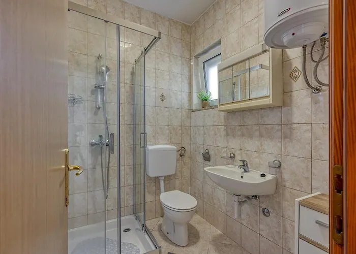 Manuela Gostinjska kuća Nova Vas (Porec)