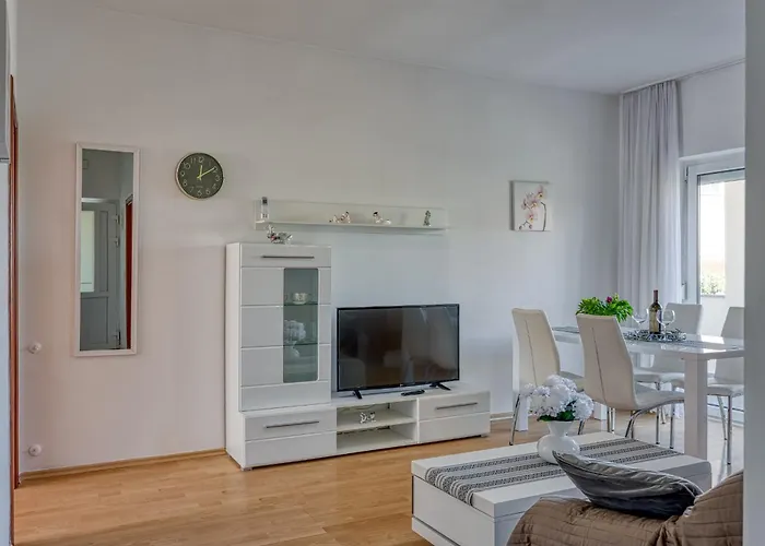 Gostinjska kuća Manuela Nova Vas (Porec)