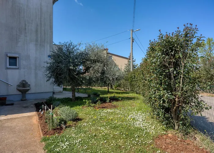 Manuela Nova Vas (Porec)