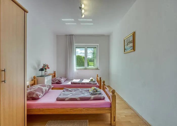 Manuela 3* Nova Vas (Porec)